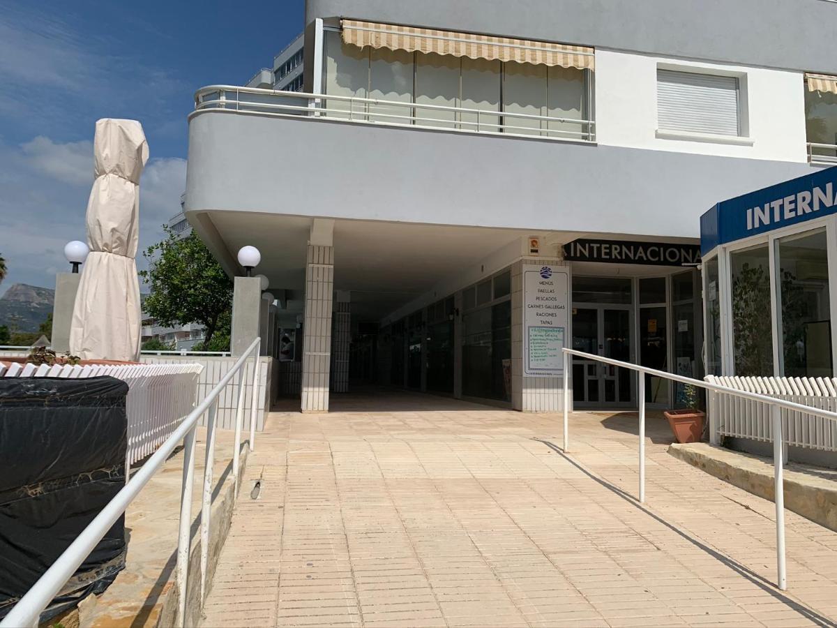 Service Apart Lazaro - Apartamentos Aguamarina 13 カルプ エクステリア 写真